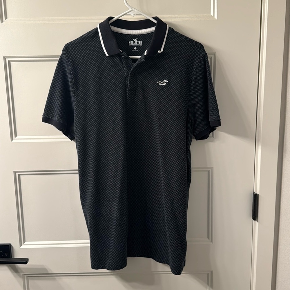 Men’s Hollister Short-Sleeve Polo, Size Large, Black/Grey